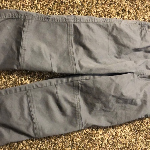 Gray pants - Picture 3 of 3